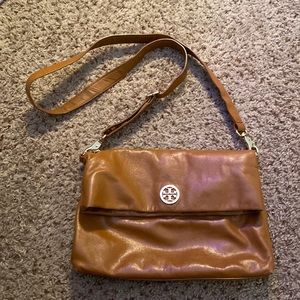Tory Burch Dena Messenger Crossbody